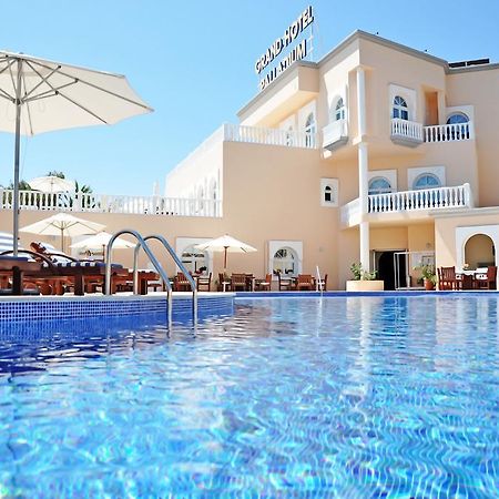 Grand Hotel Palladium Santa Eulalia del Río Esterno foto