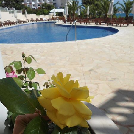 Grand Hotel Palladium Santa Eulalia del Río Esterno foto