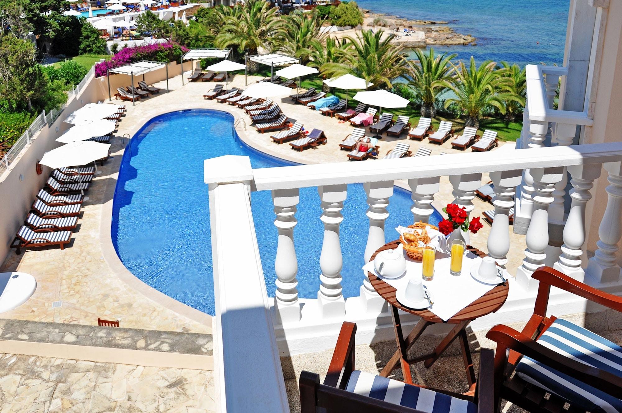 Grand Hotel Palladium Santa Eulalia del Río Esterno foto