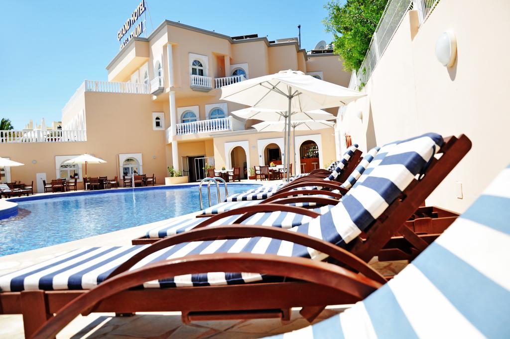 Grand Hotel Palladium Santa Eulalia del Río Esterno foto