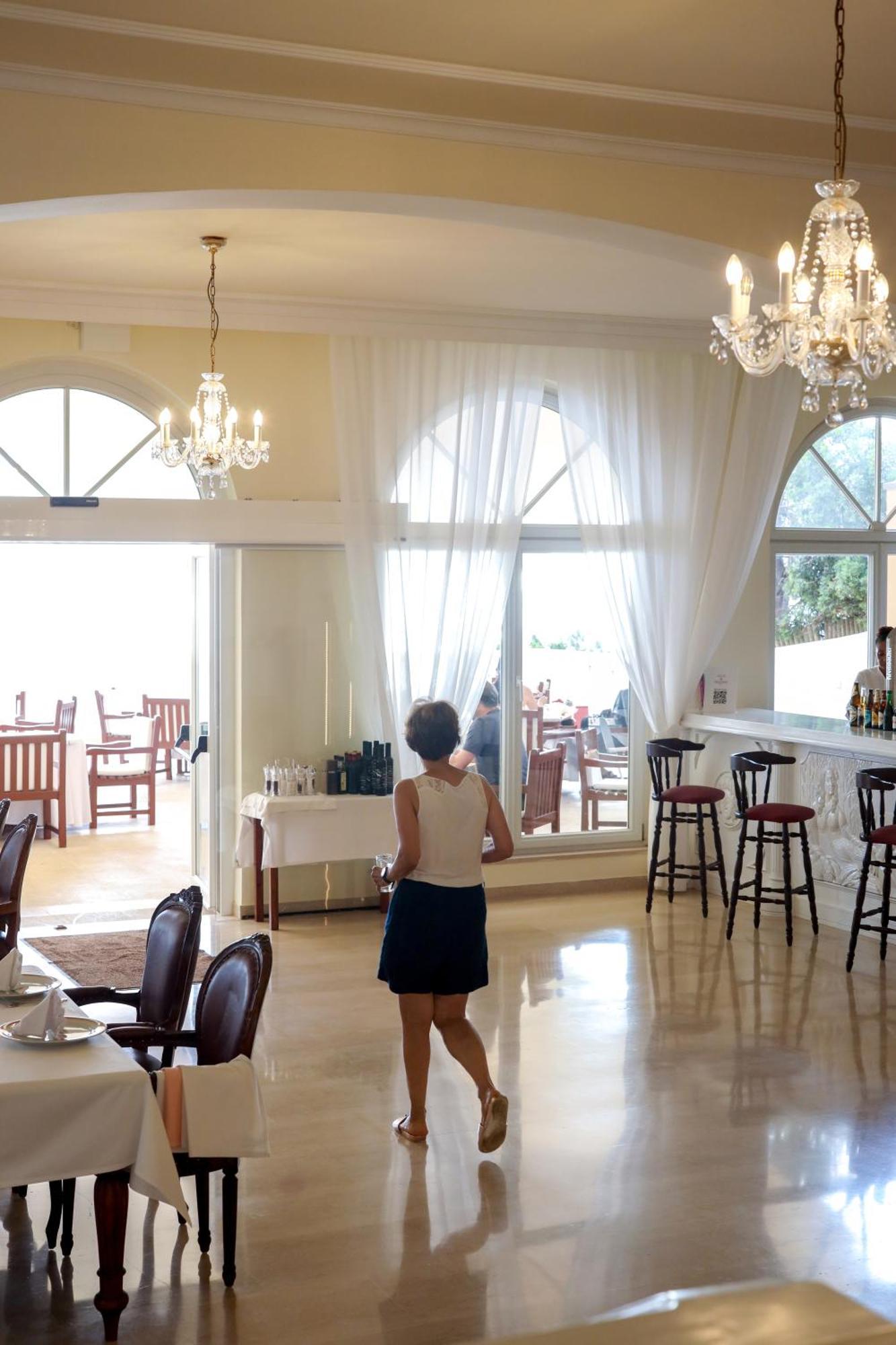 Grand Hotel Palladium Santa Eulalia del Río Esterno foto