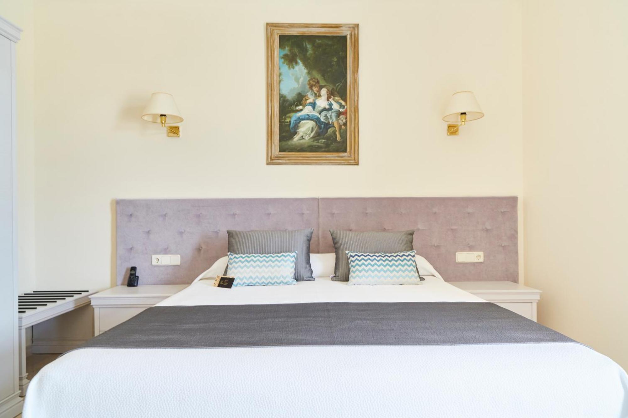 Grand Hotel Palladium Santa Eulalia del Río Esterno foto