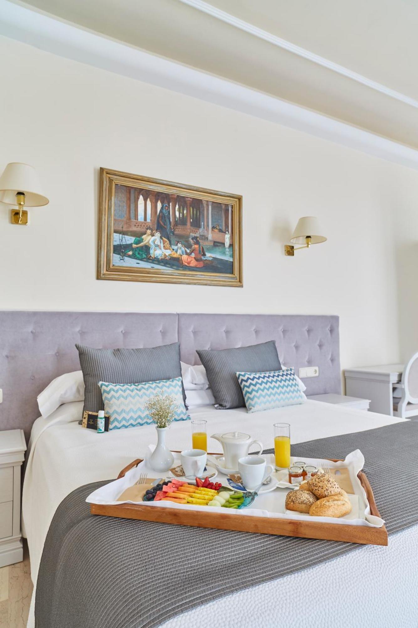 Grand Hotel Palladium Santa Eulalia del Río Esterno foto