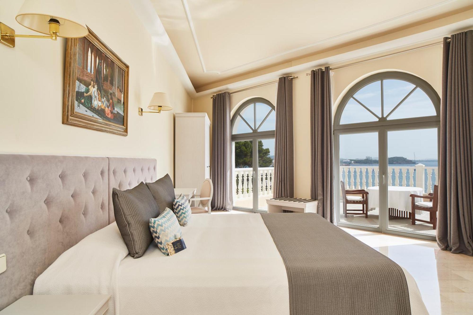 Grand Hotel Palladium Santa Eulalia del Río Esterno foto