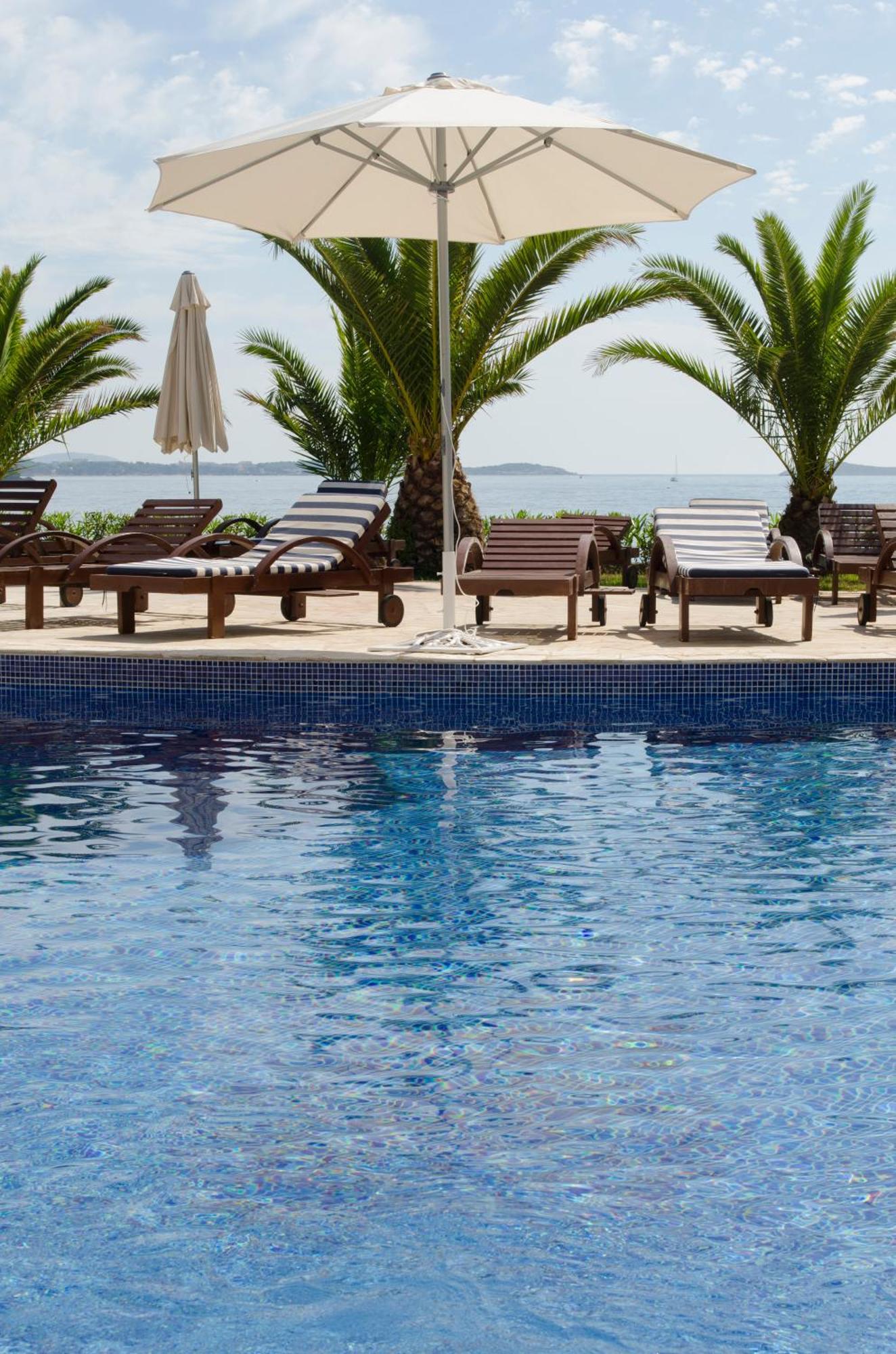 Grand Hotel Palladium Santa Eulalia del Río Esterno foto