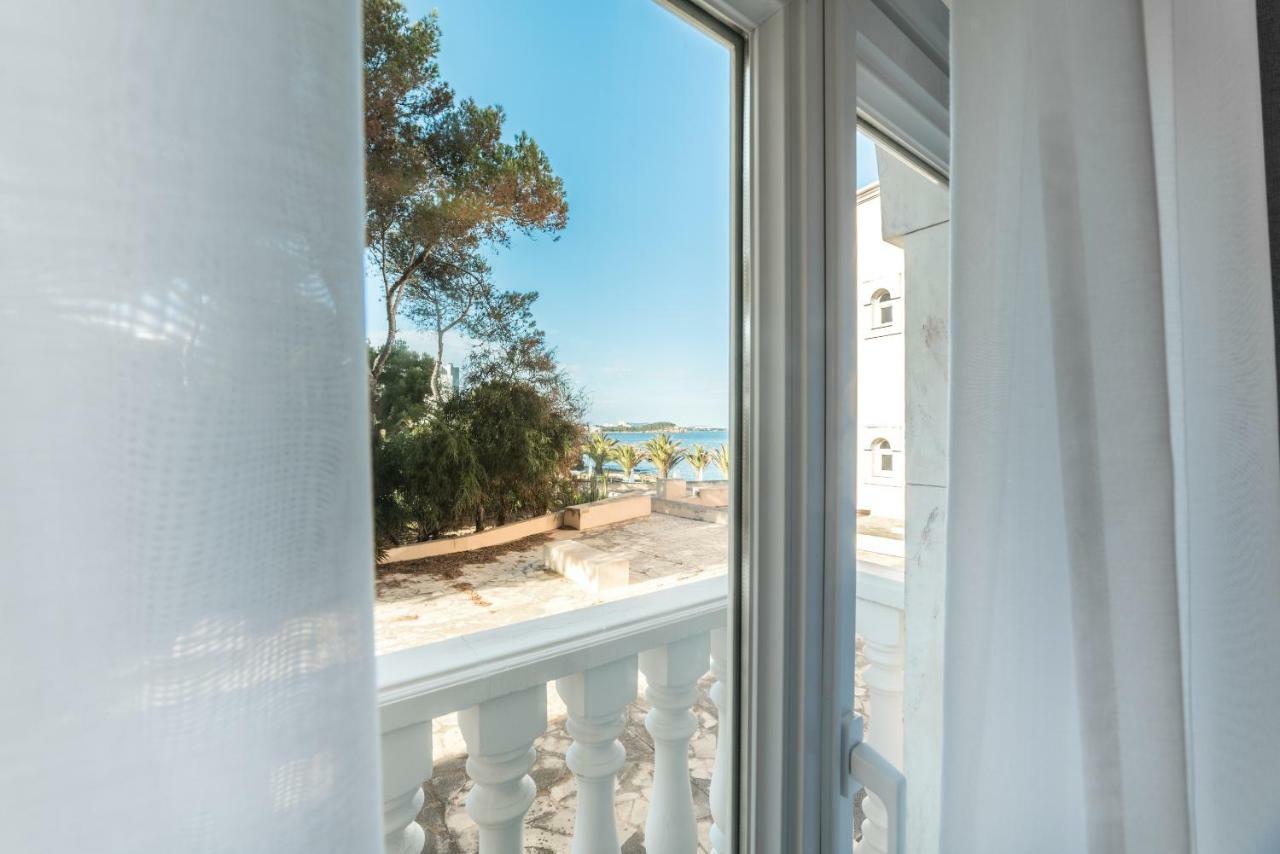 Grand Hotel Palladium Santa Eulalia del Río Esterno foto